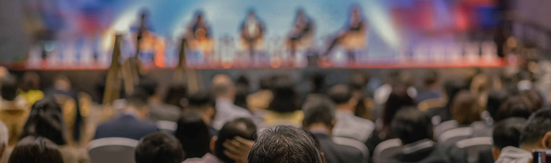 Seminarios y Talleres